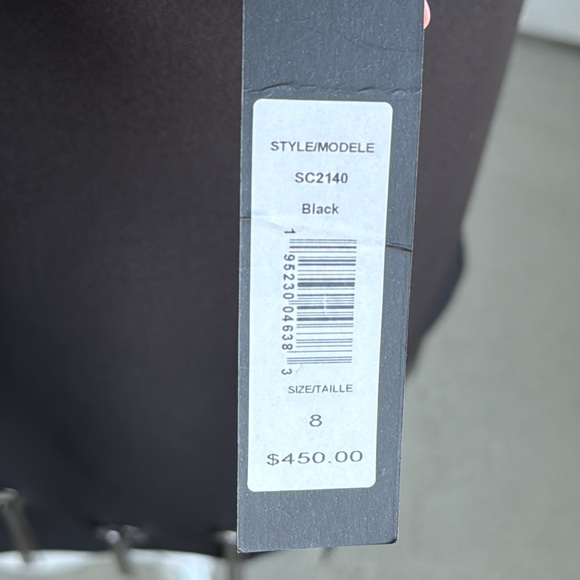 Badgley Mischka Dress. Size 8. NWT. Excellent condition - Picture 5 of 14